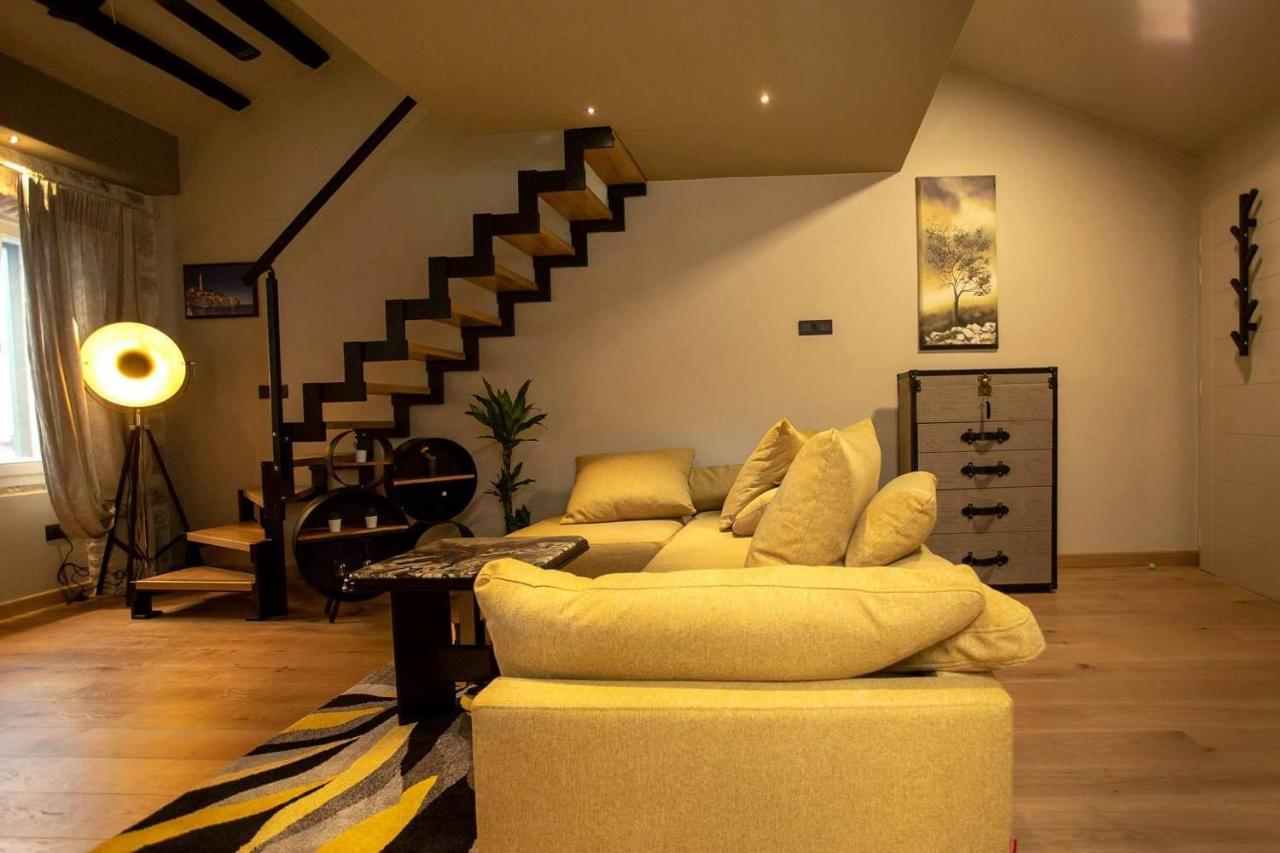ˇdcˇ Modern Apartment Near The Church Rovinj Bagian luar foto