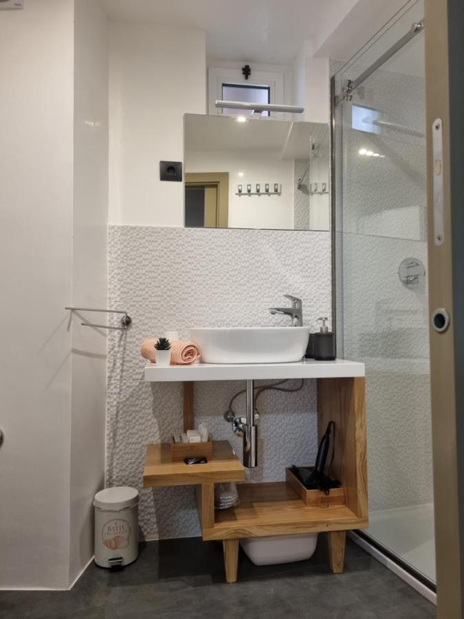 ˇdcˇ Modern Apartment Near The Church Rovinj Bagian luar foto
